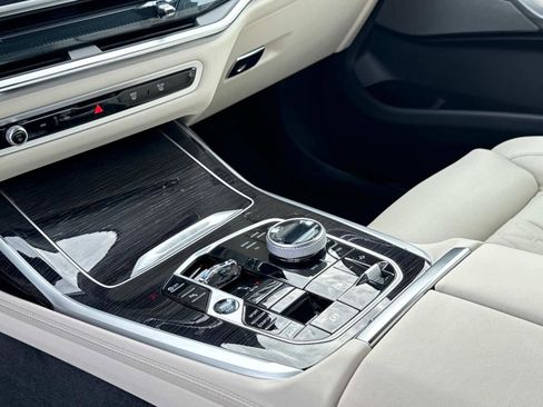 New 2026 BMW X7 xDrive40i w/ Executive Package image 21