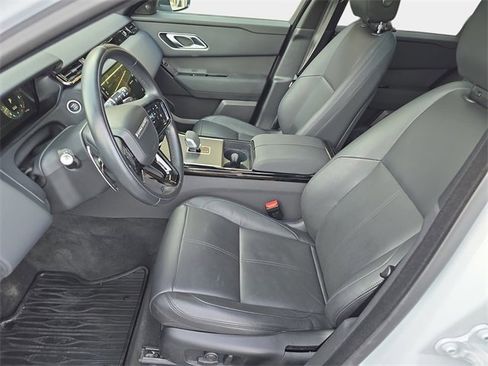 Used 2025 Land Rover Range Rover Velar Dynamic SE image 15