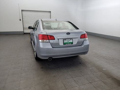 Used 2014 Subaru Legacy 2.5i Premium AWD/4WD image 6