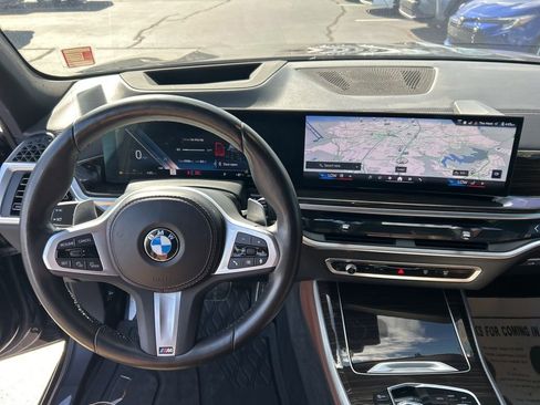 Used 2024 BMW X5 sDrive40i w/ M Sport Package image 8