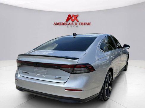 Used 2024 Honda Accord Sport image 6