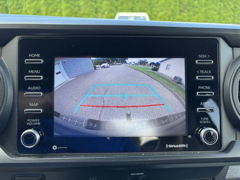 Used 2021 Toyota Tacoma SR AWD/4WD image 26