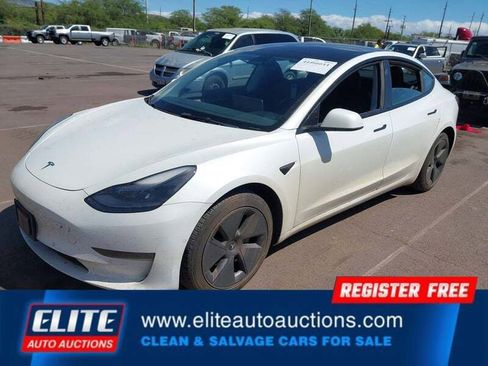 Used 2022 Tesla Model 3 RWD image 4