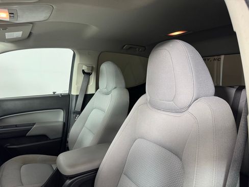 Used 2022 Chevrolet Colorado W/T w/ Custom Special Edition image 14