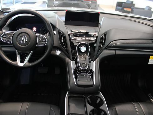 New 2026 Acura RDX SH-AWD image 6