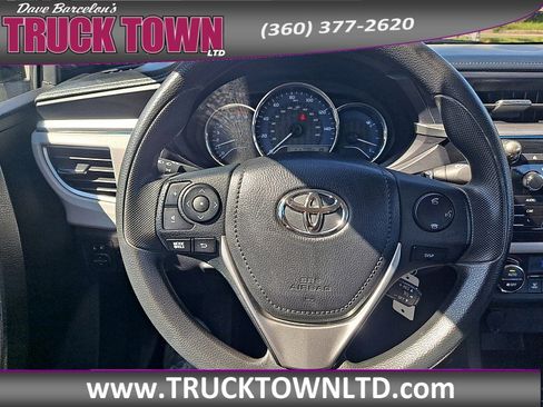 Used 2015 Toyota Corolla LE w/ Body Protection Package #1 FWD image 16