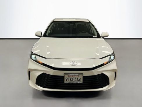 Used 2025 Toyota Camry LE w/ Convenience Package FWD image 2