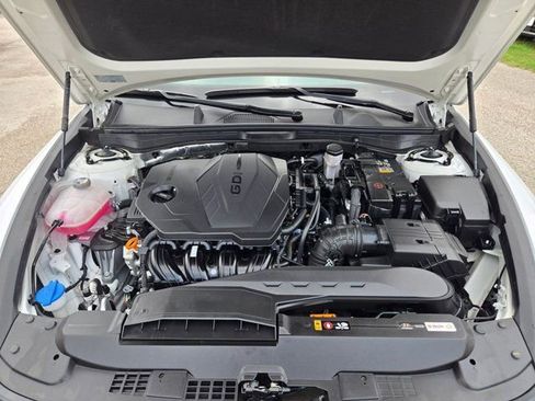 Used 2025 Hyundai Sonata SEL FWD image 31