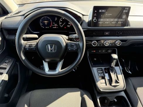 Used 2026 Honda CR-V LX image 10
