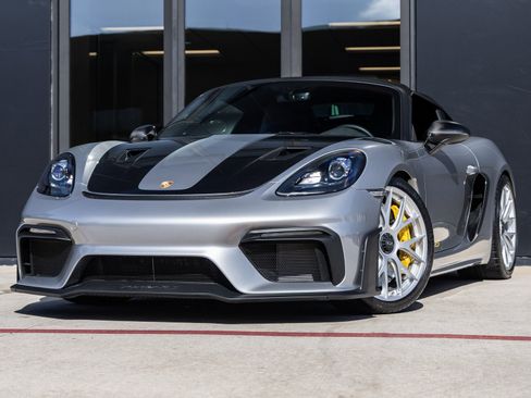 Certified 2025 Porsche 718 Boxster Spyder RS image 1