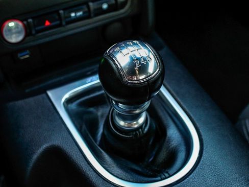 Used 2021 Ford Mustang GT image 21