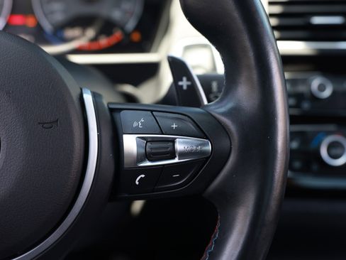 Used 2017 BMW M2 image 32