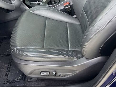 Used 2017 Hyundai Santa Fe Sport w/ 2.0T Ultimate Tech Package 05 AWD/4WD image 22