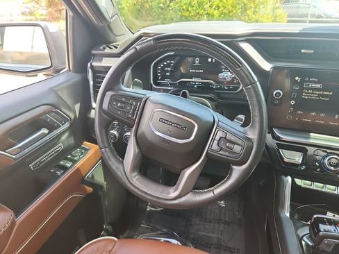 Certified 2024 GMC Sierra 1500 Denali Ultimate AWD/4WD image 15