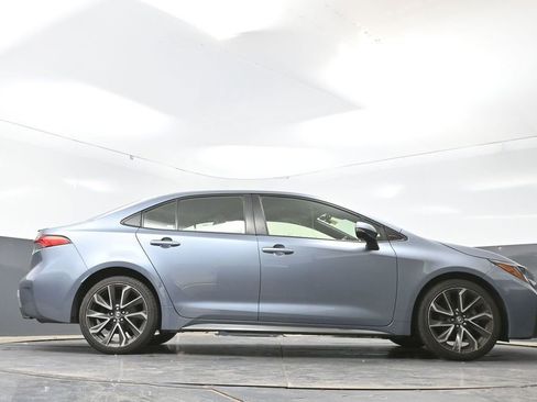 Used 2020 Toyota Corolla SE FWD image 23