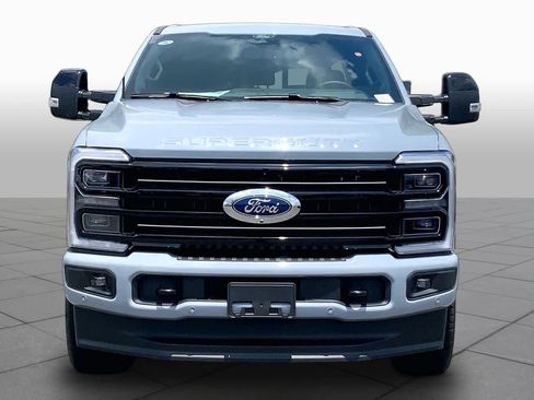 New 2026 Ford F250 Platinum AWD/4WD image 3