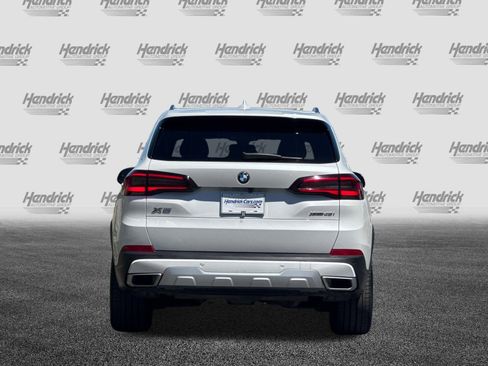 Used 2023 BMW X5 xDrive40i w/ Premium Package AWD/4WD image 6