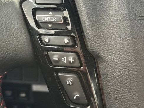Certified 2025 Nissan Frontier PRO-4X AWD/4WD image 4