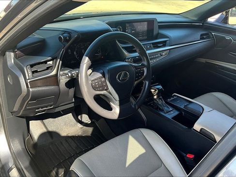 Used 2019 Lexus ES 350 w/ Premium Package image 17
