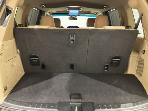 Used 2015 Honda Pilot Touring image 32