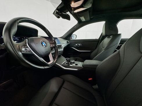 Used 2021 BMW 330i xDrive Sedan w/ Driving Assistance Package AWD/4WD image 21