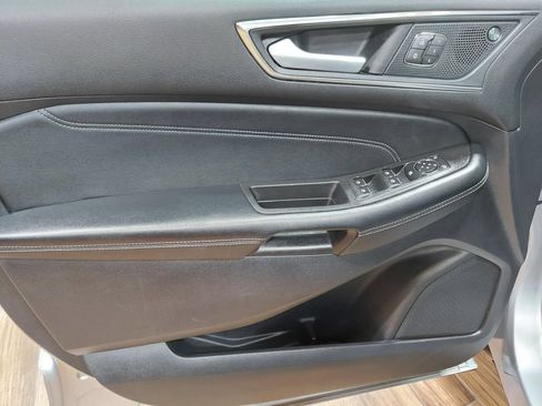 Used 2022 Ford Edge Titanium AWD/4WD image 36