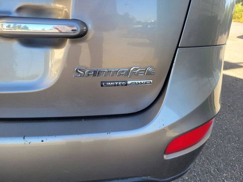 Used 2011 Hyundai Santa Fe Limited AWD/4WD image 6
