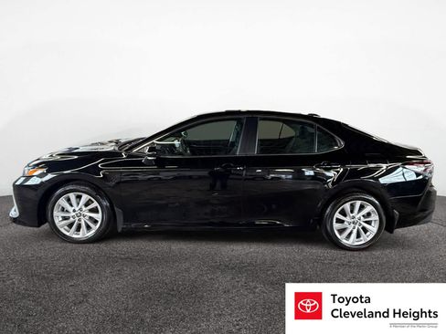 Used 2023 Toyota Camry LE w/ Convenience Package image 2