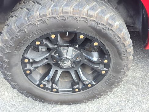 Used 2018 RAM 1500 Express w/ Express Value Package image 7