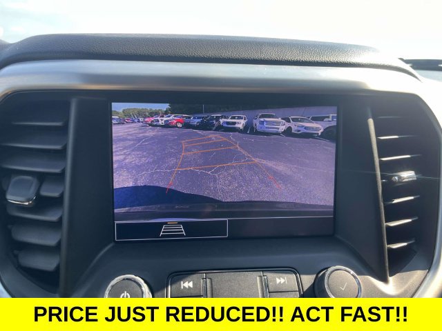 Used 2023 GMC Acadia SLE FWD image 31