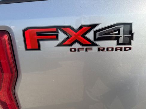 Used 2019 Ford F250 Lariat w/ Lariat Ultimate Package image 20