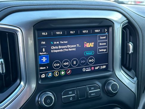 Used 2021 Chevrolet Silverado 3500 LTZ w/ LTZ Convenience Package image 33