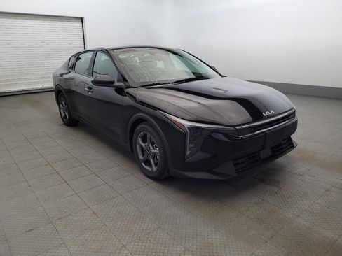 Used 2025 Kia K4 FWD image 13