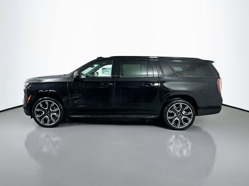 New 2026 Chevrolet Suburban RST w/ Advanced Technology Package AWD/4WD image 9