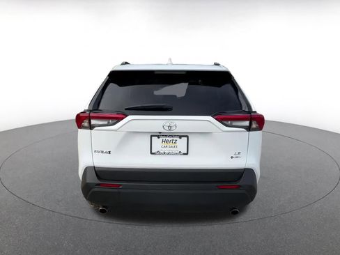 Used 2025 Toyota RAV4 LE image 12