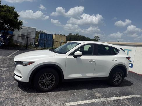 Used 2017 MAZDA CX-5 Sport FWD image 2