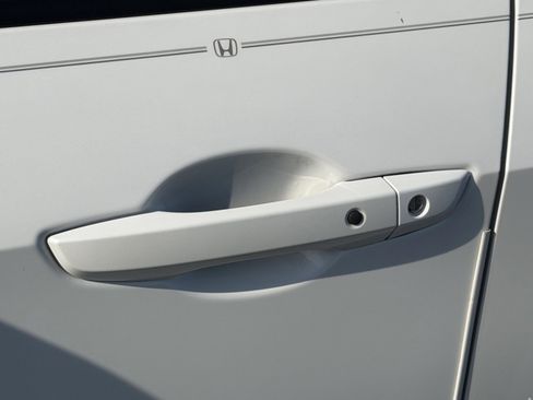 Used 2017 Honda Civic EX image 11