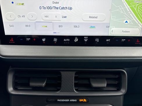 New 2026 Ford Maverick Lariat w/ Black Appearance Package image 24