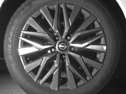 Used 2025 Nissan Altima 2.5 SV image 15