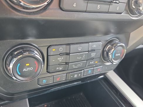 Used 2019 Ford F150 Lariat AWD/4WD image 21