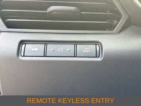 Used 2025 Nissan Altima 2.5 S FWD image 6