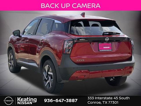 Certified 2025 Nissan Kicks SV image 5