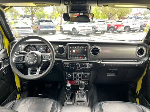 Used 2023 Jeep Wrangler Unlimited Rubicon 4xe w/ Safety Group AWD/4WD image 24