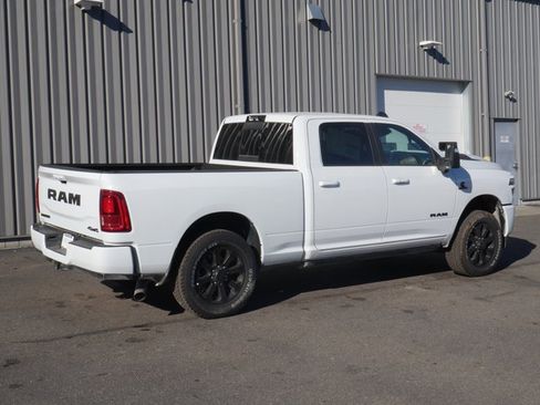 Used 2025 RAM 2500 Laramie image 10