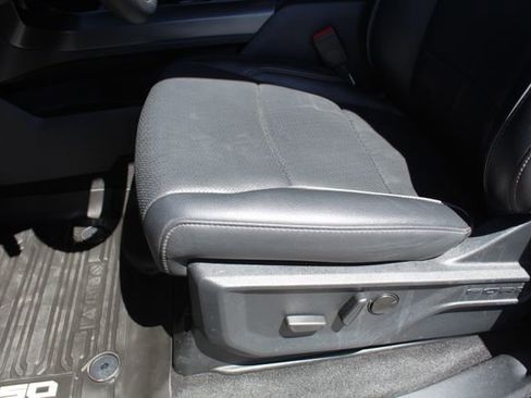 Used 2025 Ford F150 Lariat w/ Equipment Group 501A Mid image 41