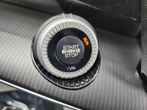 New 2026 Jeep Grand Wagoneer Summit image 30