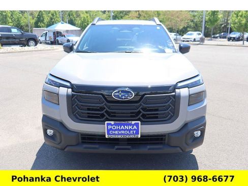 Used 2026 Subaru Outback Premium AWD/4WD image 2
