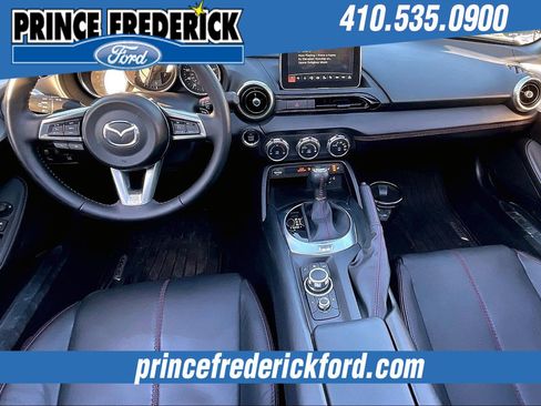 Used 2017 MAZDA MX-5 Miata RF Grand Touring image 14