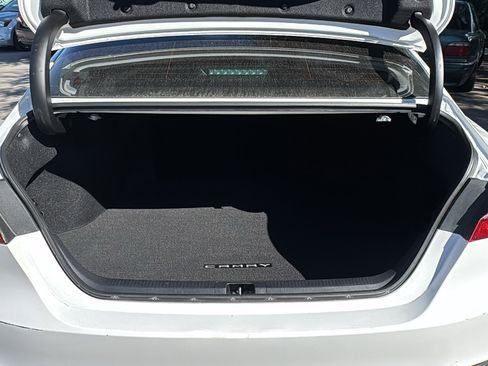 Used 2021 Toyota Camry LE image 20