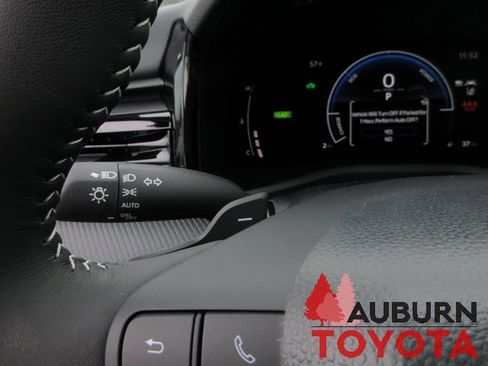 New 2026 Toyota Camry SE image 10